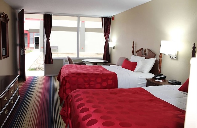 2 Non-Smoking 2 Doubles 1st Floor at FairBridge Inn Express Perry, Pets Allowed!