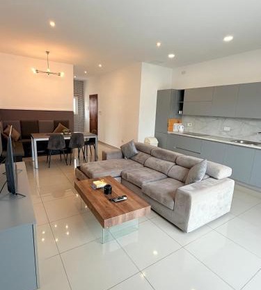 2 Palm Beach Penthouse - Seaview