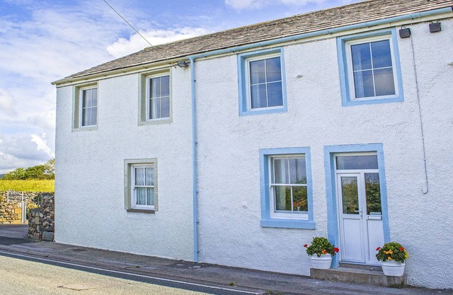2 PARK NOOK CLOSE, pet friendly in Waberthwaite