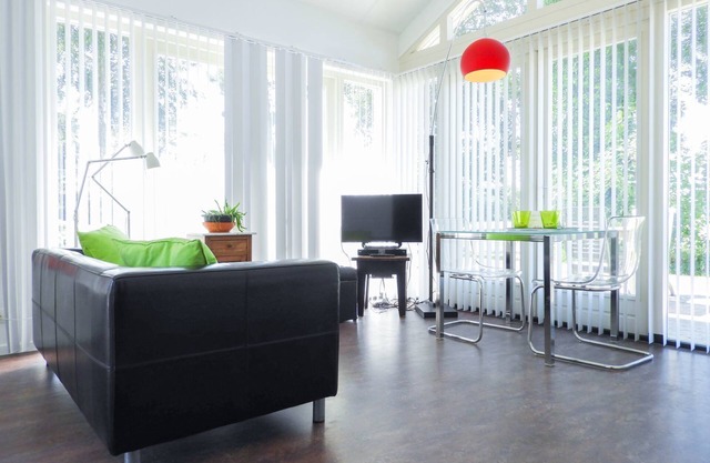 2-person fantastic holiday home with free Internet access in Sluis/Eede