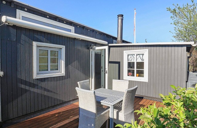 2 person holiday home in Ålbæk-By Traum