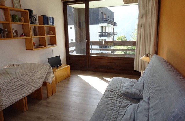 2-room apartment for 6 people near shops and slopes
