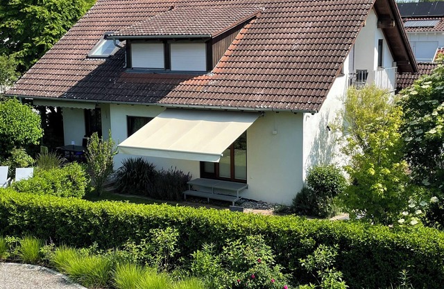 2-room attic apartment with lake view just 150 meters from Lake Constance