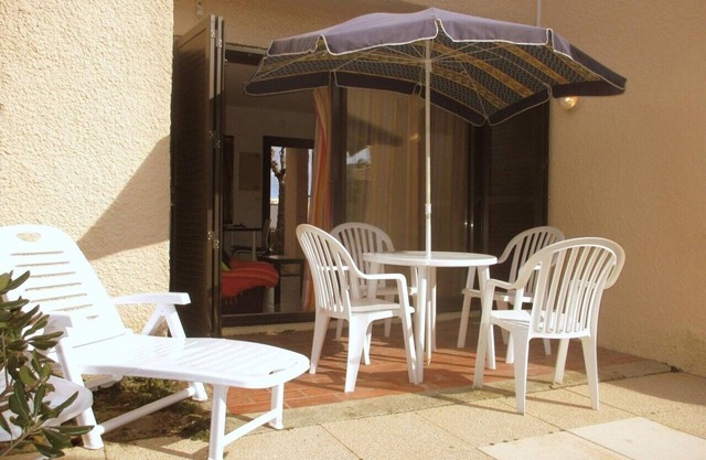 2-room apartment sleeps 4 PORT LEUCATE NATURISME