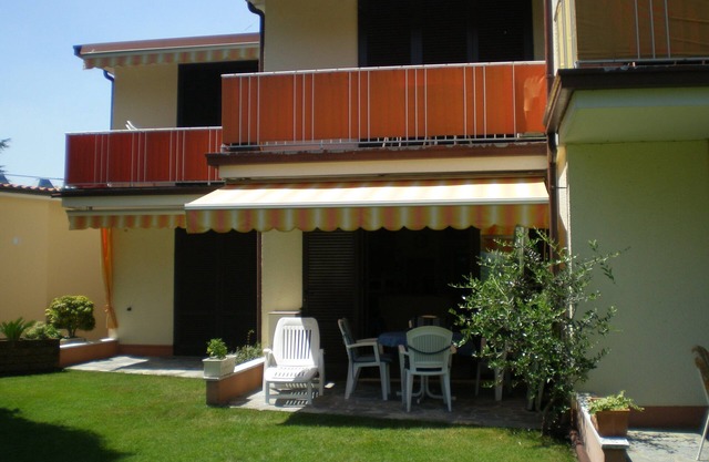 2 room apartment, ground floor with terrace directly on the beach