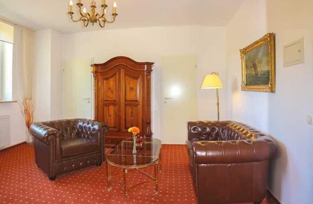 2-room apartment no. 8, 45m², attic, south - Waldhaus Gronenberg