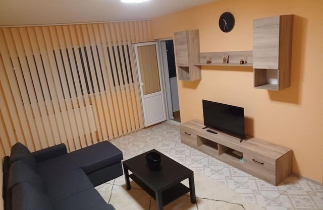 2 Room Apartment Plaza Mall