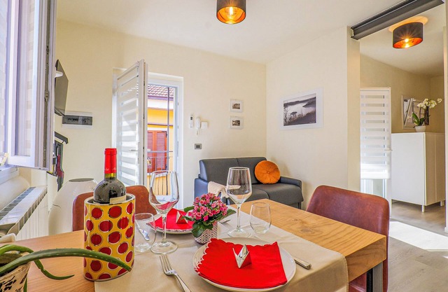2-room corner apartment with balcony in the heart of the old town
