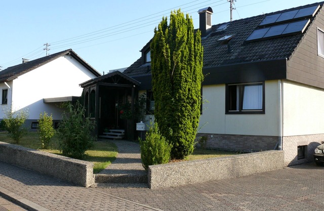 2 rooms, kitchen, bathroom (full equipment), terrace