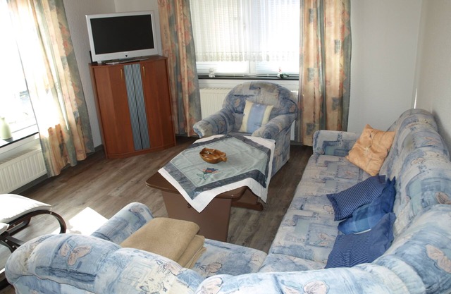 2 Schlafzi., 1 Wohnzi., Terrasse, Küche mit Geschirrspülmaschine, Waschmaschine