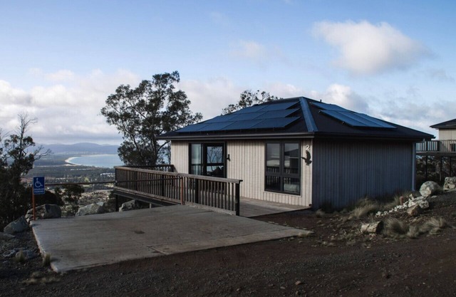 2 Seaview Eagle Mt Rumney Escapes