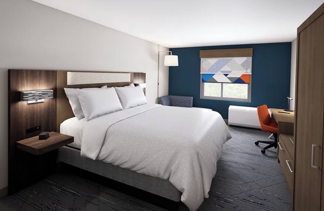 2 Spacious Rooms Near Disney's Animal Kingdom – W/5 Pools & Free Shuttle
