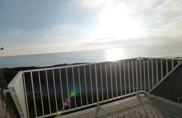 2-star sea view apartment in Kervoyal