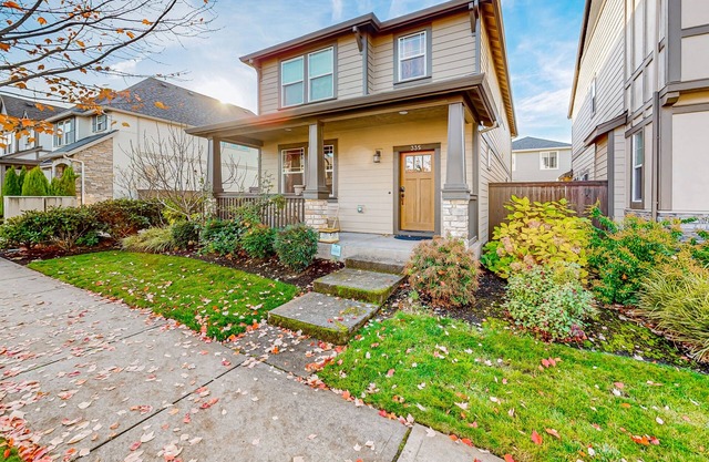 2-story home in great location with fireplace, grill, fast WiFi, & streaming