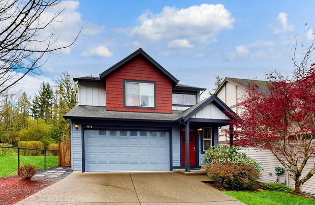2-story home near downtown with private hot tub, streaming, firepit, deck, & W/D