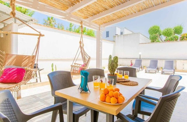 2 verandas - near sandy beach - outdoor shower