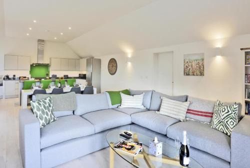 2 Wadd Cottages