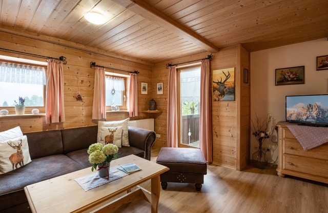 2-Zimmer Ferienwohnung mit Blick auf die Berge