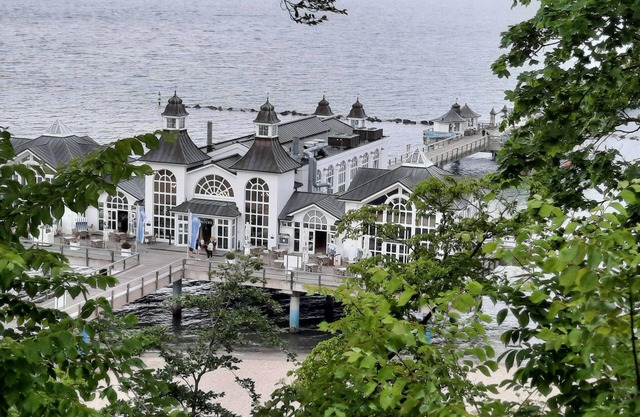 2 Zimmer Ferienwohnung in Sellin auf Rügen - direkt an der Seeparkpromenade