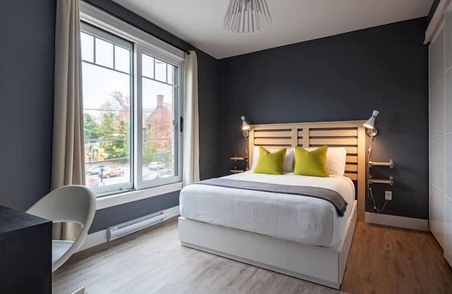 201 - Downtown Wolfville Boutique Apartment