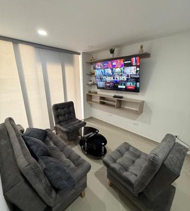 201New apartment perfect location Close to poblado