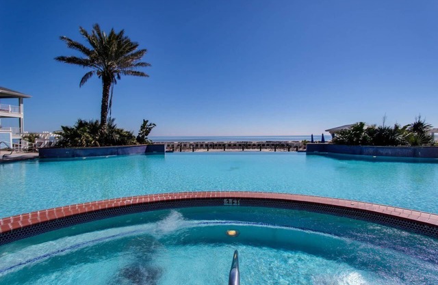 2025 VACATION SEASON IS HERE - EARLY BOOKING SPECIALS