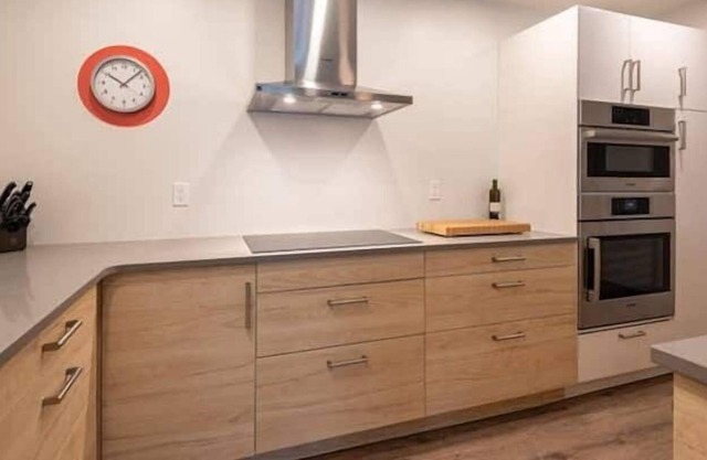 203 - Main Street 2-bed Wolfville Suite with City