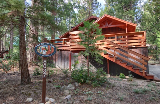 23 Arnett's Cabin at The Redwoods In Yosemite