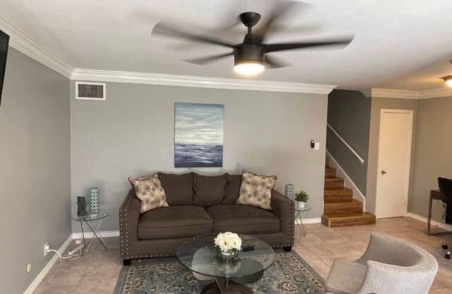 25% OFF 2BD Pool Six Flags G.Prairie GP08B