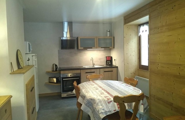 250m from ski lifts, Ground floor, parking, tv, ski locker, 50m², Arêches-Beaufort