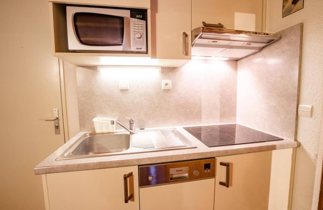 250m from ski slopes, 2nd floor, balcony, parking, tv, 30m², La Norma