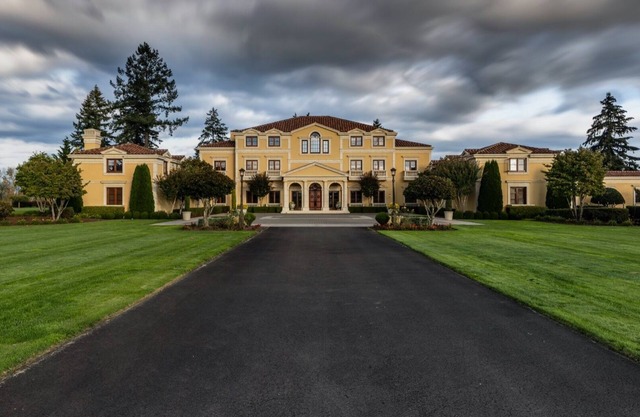 26,000 sqft Villa on 46 acres in the heart of Oregon Wine Country