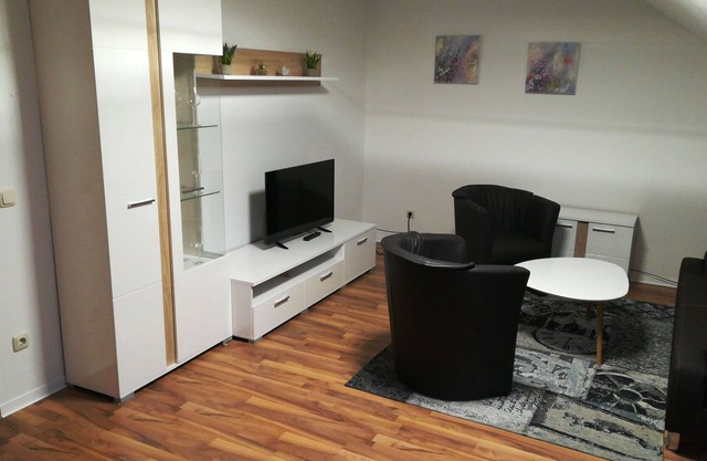 28oM Beautiful top floor apartment