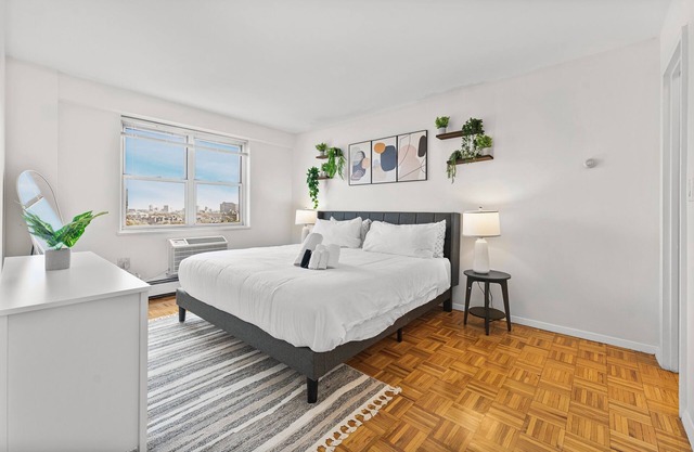 2bd/1.5ba Next to BU 9711