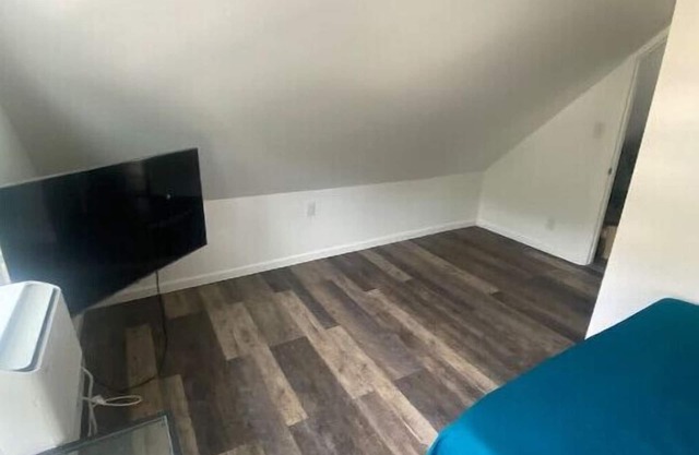 2bdr apt close to Manhattan