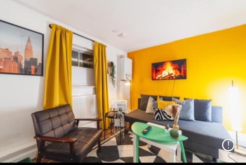 2BED Brick Lane residence Urban Escape