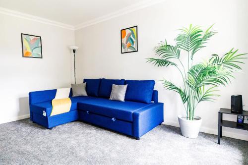 2Bed Garden & Private Parking Near A19 - Perfect for Contractors