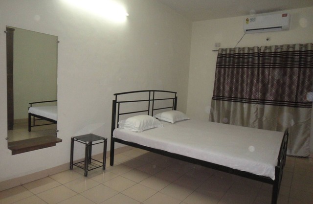 2BHK Fully Furnished AC Flat in Koregaon Park, Pune