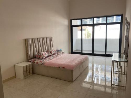 2BHK Furnished Apartment - Dip Metro Station , Mall , Bus Station Near