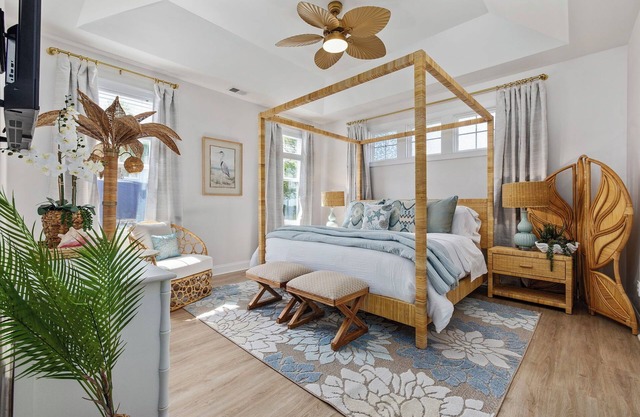 2BR Bungalow in Barefoot Resort - Pools, Golf, Shopping - Hopewell Holiday Homes