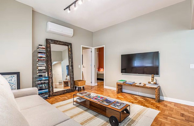2BR Duplex Penthouse in the heart of Leblon
