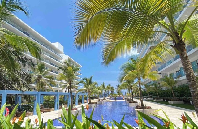 2BR Luxury Beachfront with Direct Beach Access