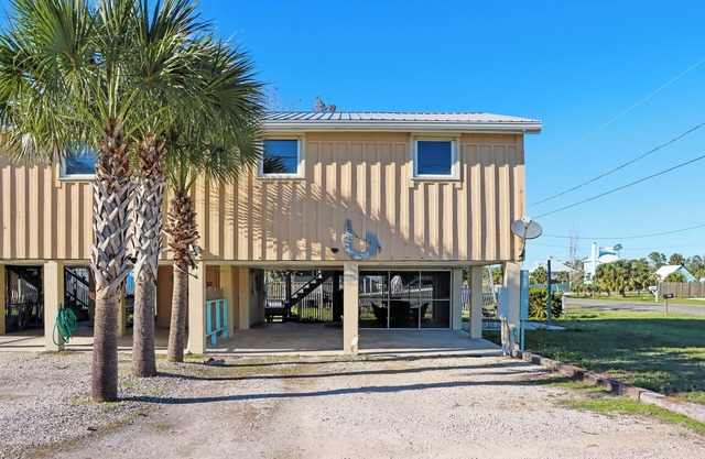 ☀️2BR-Pet Friendly-1 Block from Beach-Off The Hook☀️