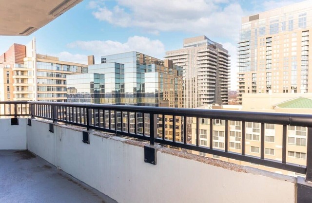 2BR Premium A-Location Apartment