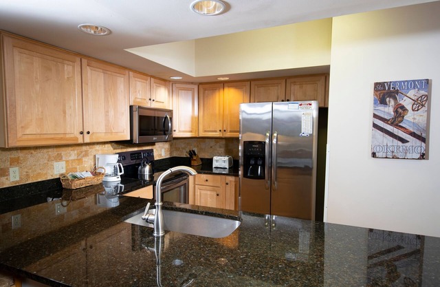 2br Solitude -ski-in, Ski-out Access To Promenade Trail 2 Bedroom Condo by RedAwning