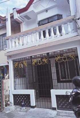 2BR Staycation Family Home near NAIA,SMBICUTAN,BGC
