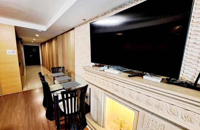 2D-Short-term rental allowed-3BRs Downtown Bangkok