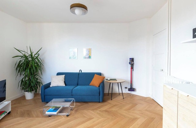 2p 36 m² Modern Quiet 10 min Paris & Défense