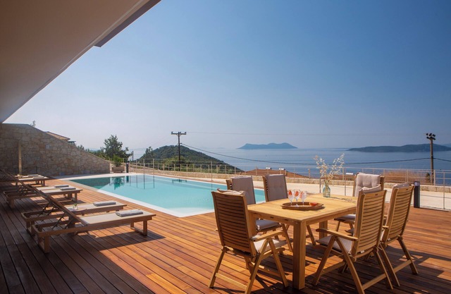 2S Villas Resort - cave villas - Villa Epsilon E