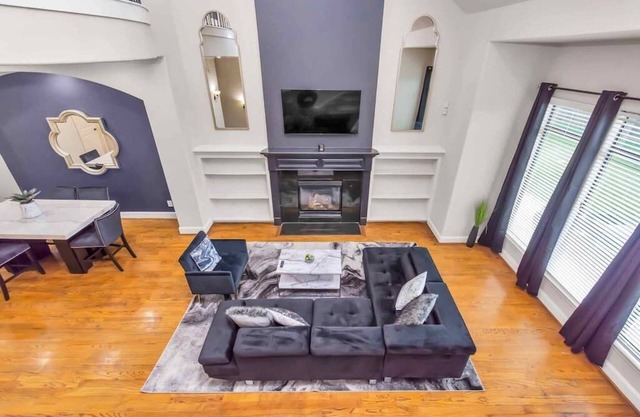 2UNITS|24Guests|KingBed|FREEParking|UptownHOU